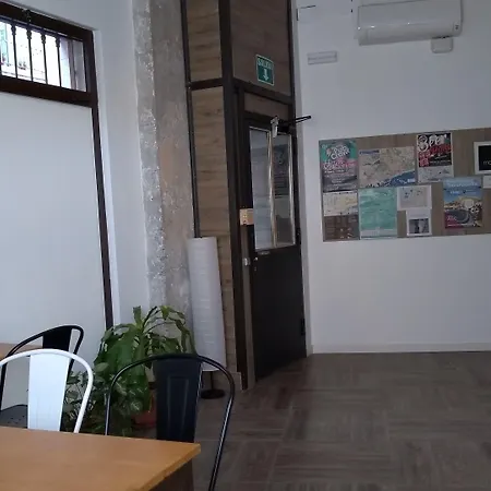 Hostel The Market Αλικάντε