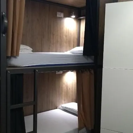 Vandrerhjem The Market